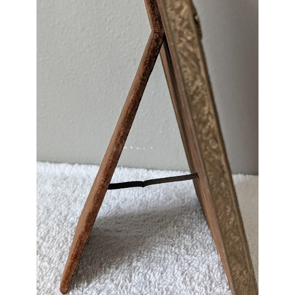 Vintage Arch Gold-Tone Filigree Metal Photo Frame Velvet Back Easel 8 X 10